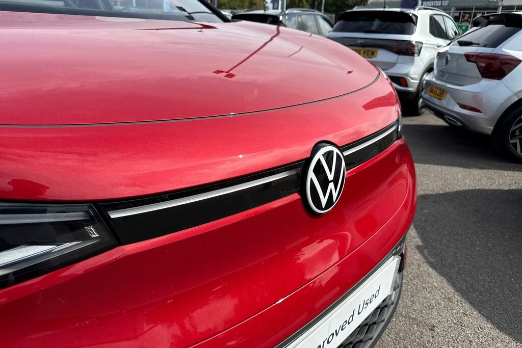 Volkswagen ID.5 210Kw Black Edition Pro 77Kwh Heat Pump, Infotain Blue #24