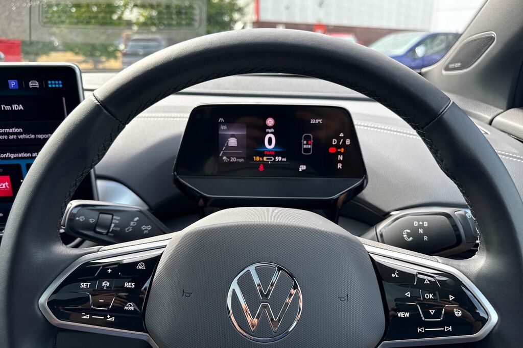 Volkswagen ID.5 210Kw Black Edition Pro 77Kwh Heat Pump, Infotain Blue #33