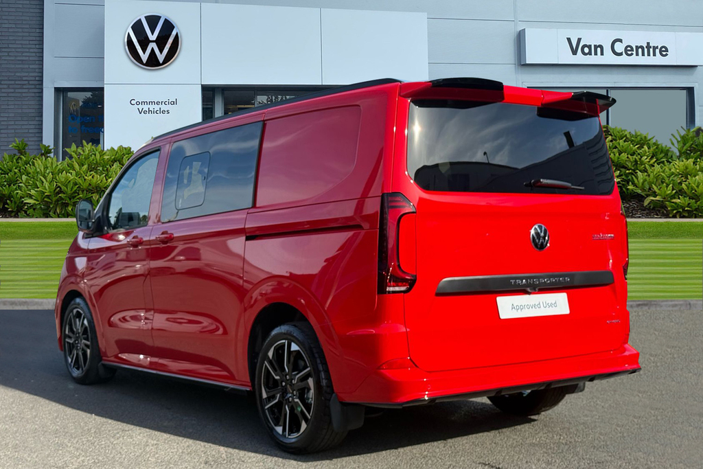 Volkswagen Transporter Sportline 2.5 Ehybrid Sportline Kombi Van Red #2