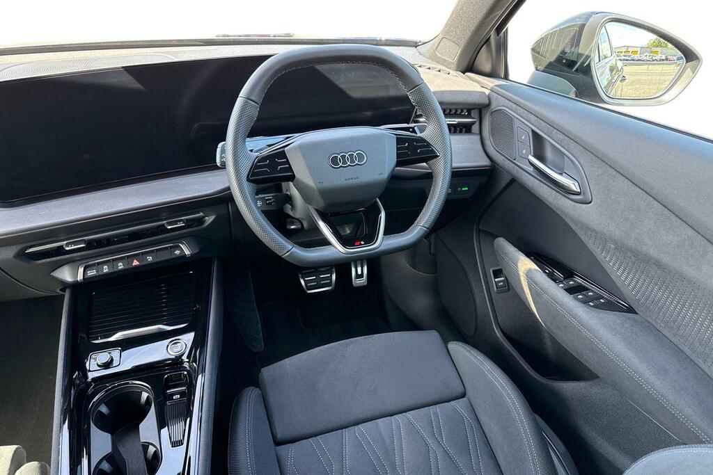 Audi Q3 1.5 Tfsi S Line Sportback S Tronic Euro Blue #17