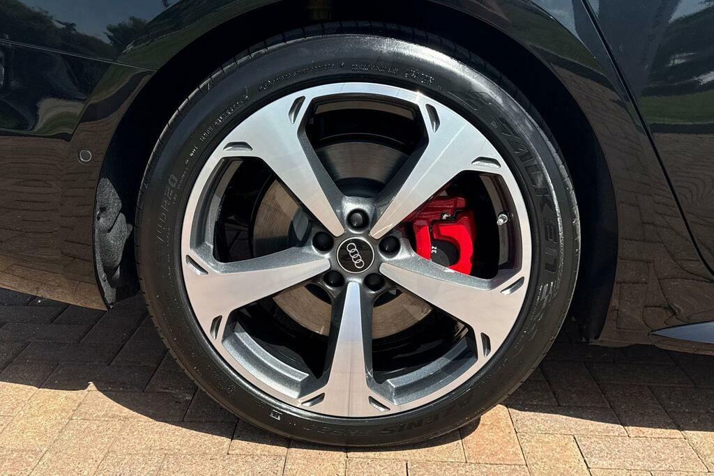 Audi A6 Avant Avant Edition 1 E-hybrid Quattro 299 Ps S Tronic Black #6