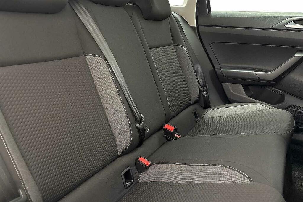 Volkswagen Taigo 1.5 Tsi 150 Black Edition Dsg White #9