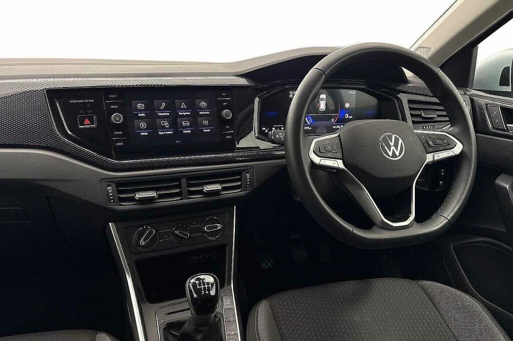Volkswagen Taigo 1.0 Tsi 115 Match Rear-view Camera, Keyless Black #2