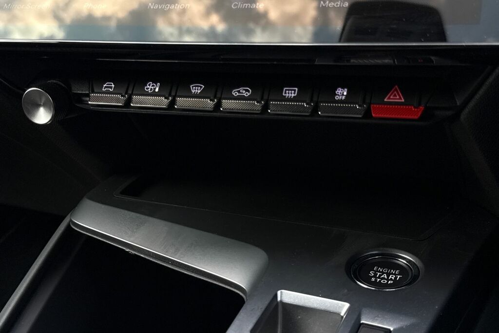 Peugeot 408 1.2 Hybrid 136 Gt E-dsc6 Blue #49