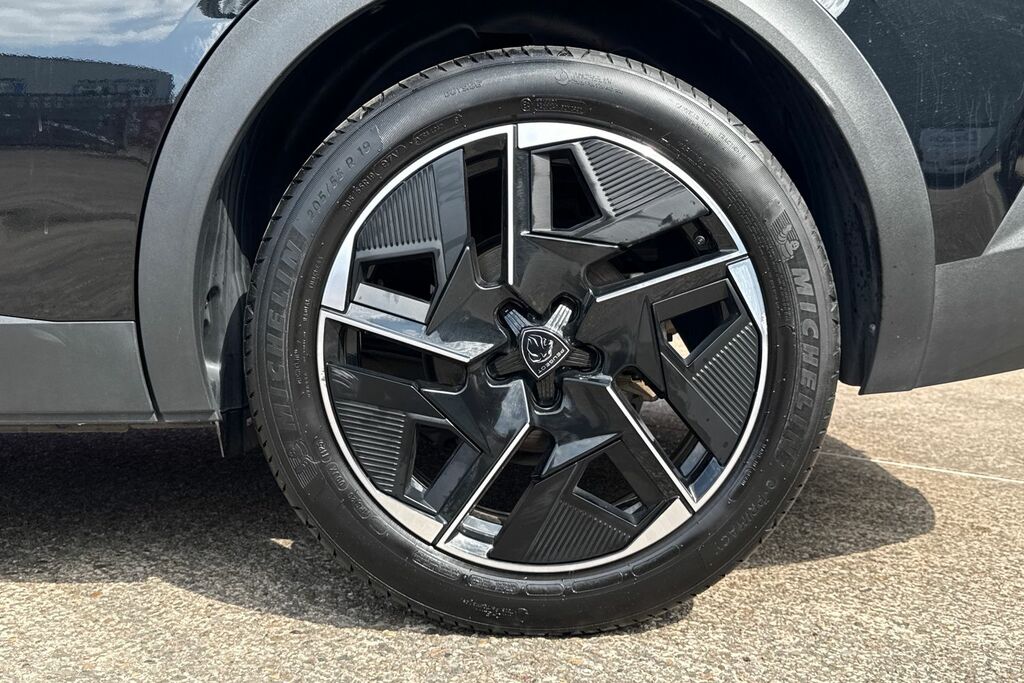 Peugeot 408 1.2 Hybrid 136 Gt E-dsc6 Blue #11