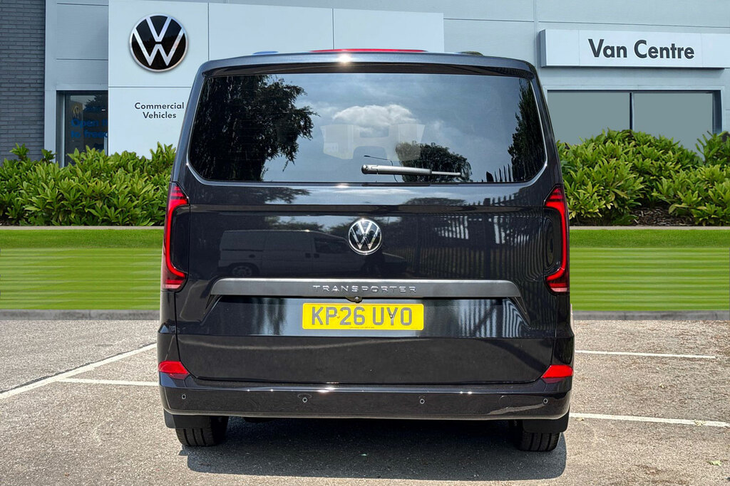 Volkswagen Transporter 2.0 Tdi 150 Commerce Pro Kombi Van Black #4