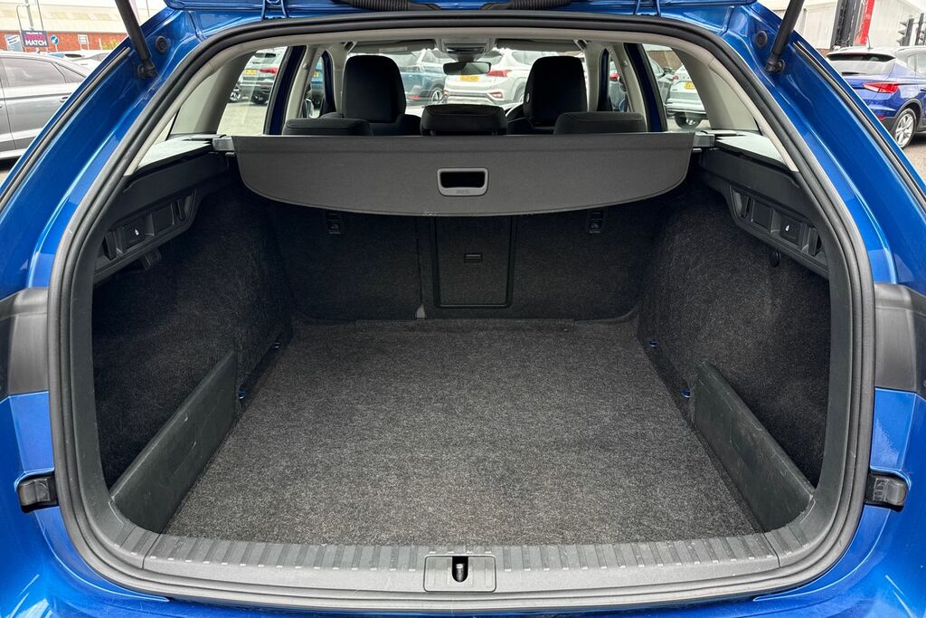 Skoda Octavia 2021 2.0 Tdi Se L Estate Euro 6 Silver #6