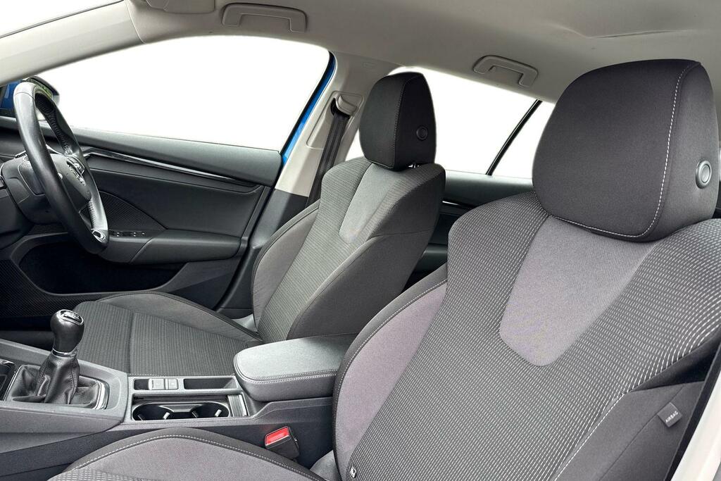 Skoda Octavia 2021 2.0 Tdi Se L Estate Euro 6 Silver #15