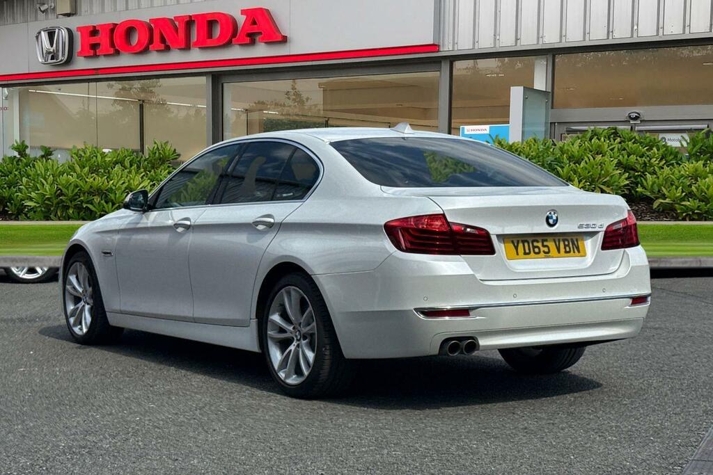 BMW 5 Series 3.0 530D Luxury Euro 6 Ss White #3