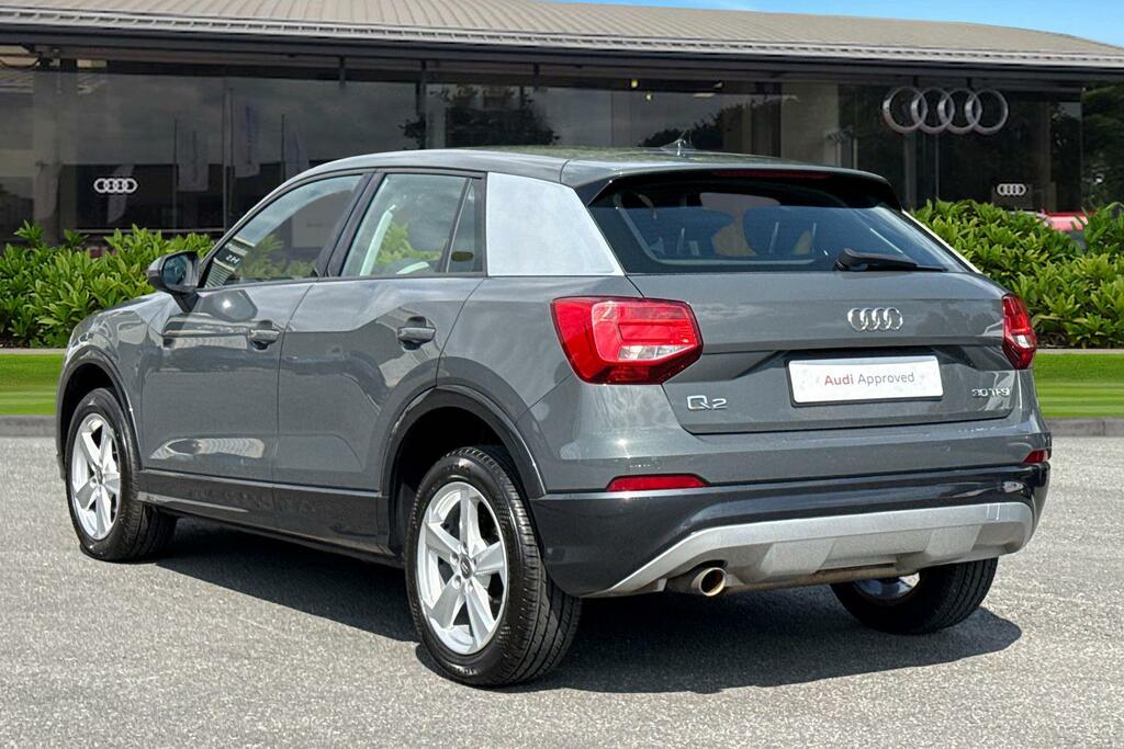 Audi Q2 Sport 30 Tfsi 116 Ps 6-Speed Grey #2