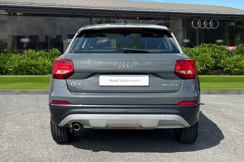 Audi Q2 Sport 30 Tfsi 116 Ps 6-Speed Grey #4