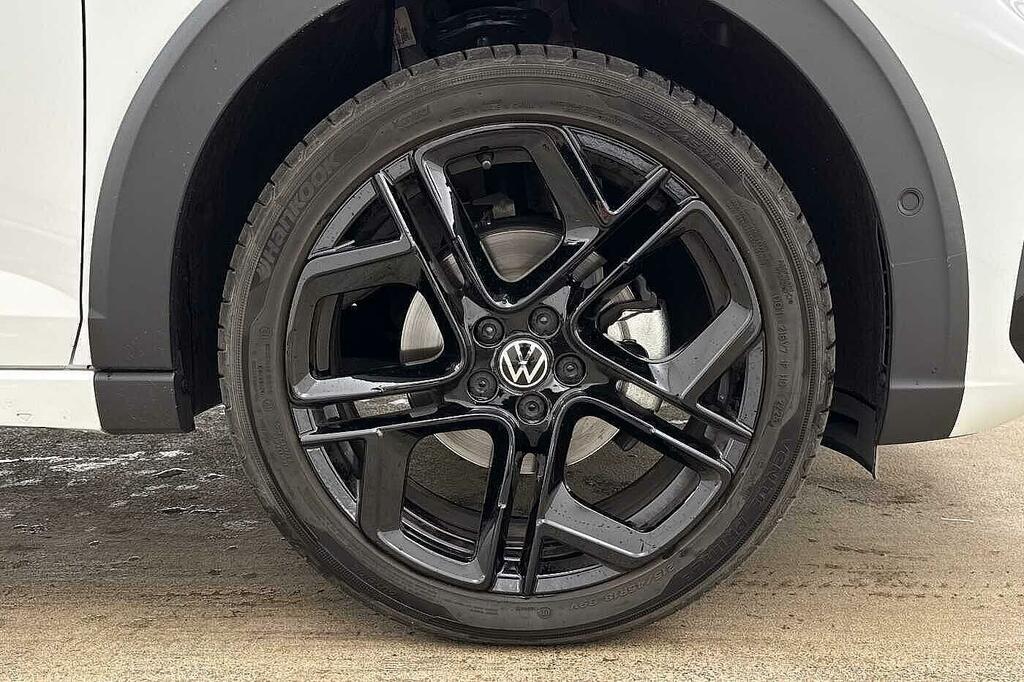 Volkswagen Taigo 1.5 Tsi 150 Black Edition Dsg White #5