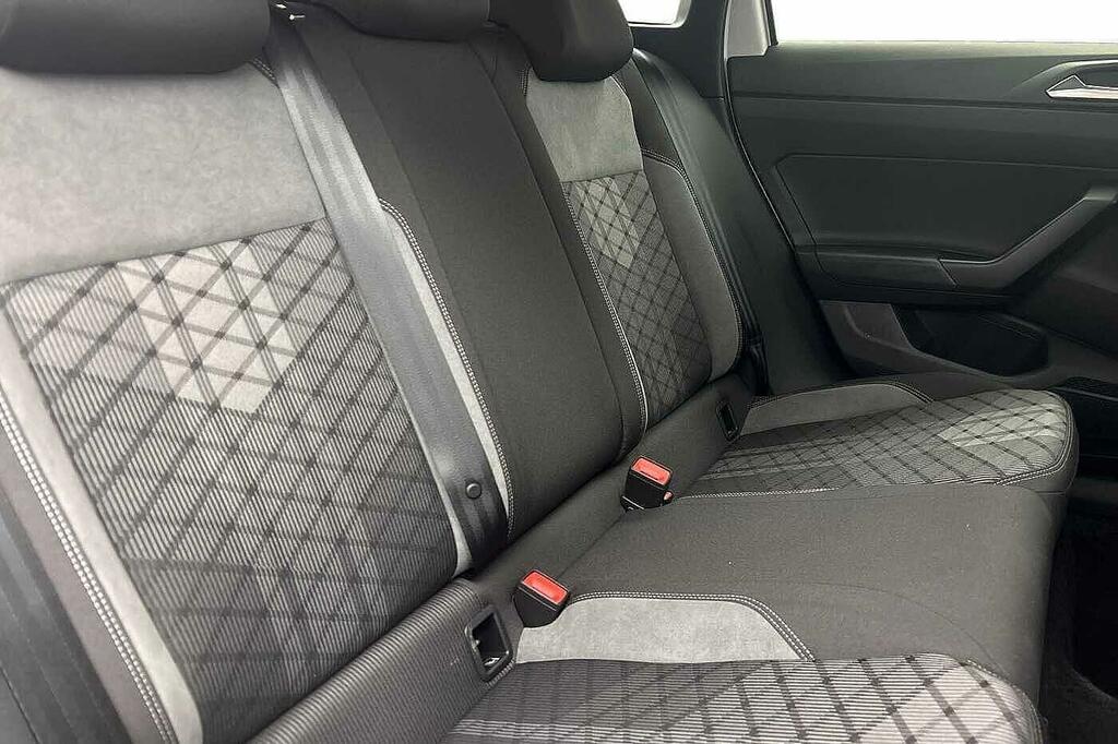 Volkswagen Taigo Black Edition 1.5 Tsi 150Ps 7-Speed Dsg Grey #9