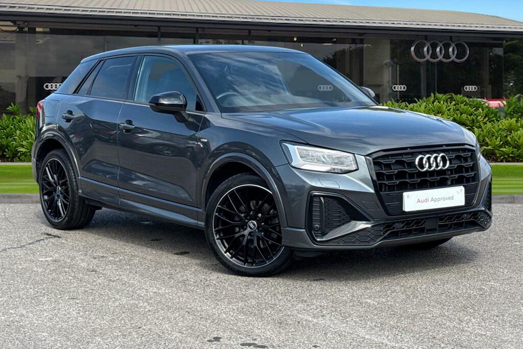 Audi Q2 Black Edition 35 Tfsi 150 Ps S Tronic Grey