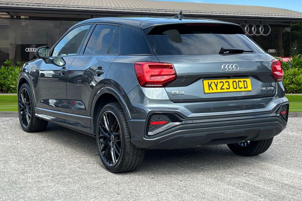 Audi Q2 Black Edition 35 Tfsi 150 Ps S Tronic Grey #2
