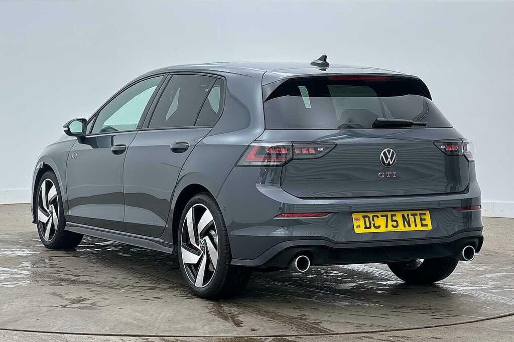 Volkswagen Golf Golf Hatch Gti Clubsport 2.0 Tsi 300 Ps 7-Speed Ds White #3