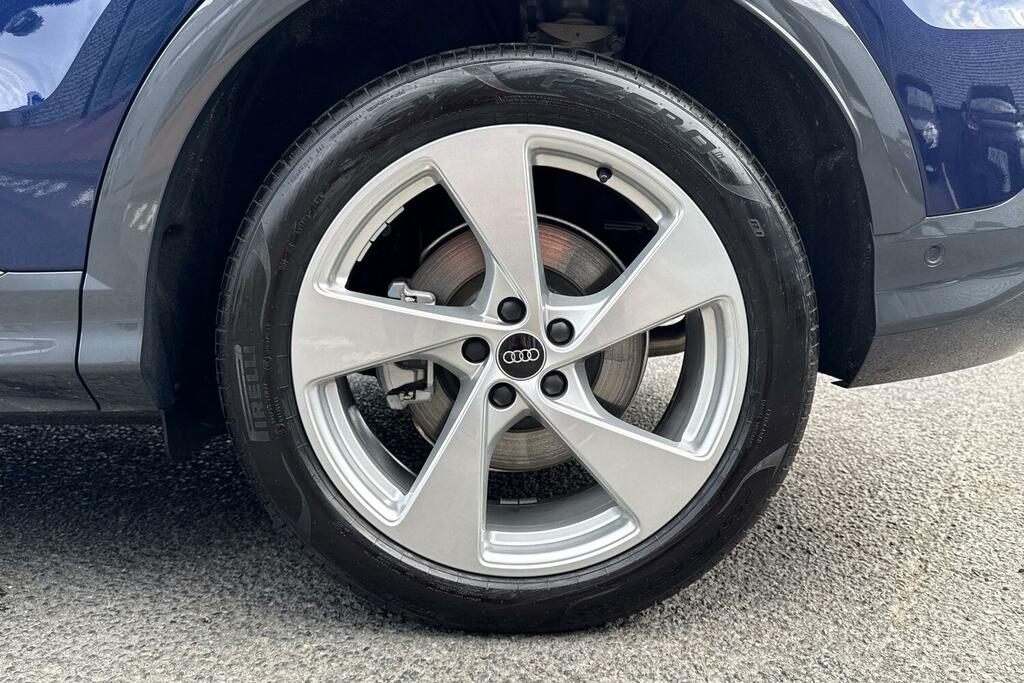Audi Q5 2.0 Tdi Edition 1 S Tronic Quattro Euro 6 5-Door Red #22