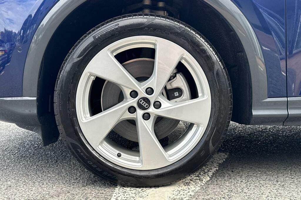 Audi Q5 2.0 Tdi Edition 1 S Tronic Quattro Euro 6 5-Door Red #23