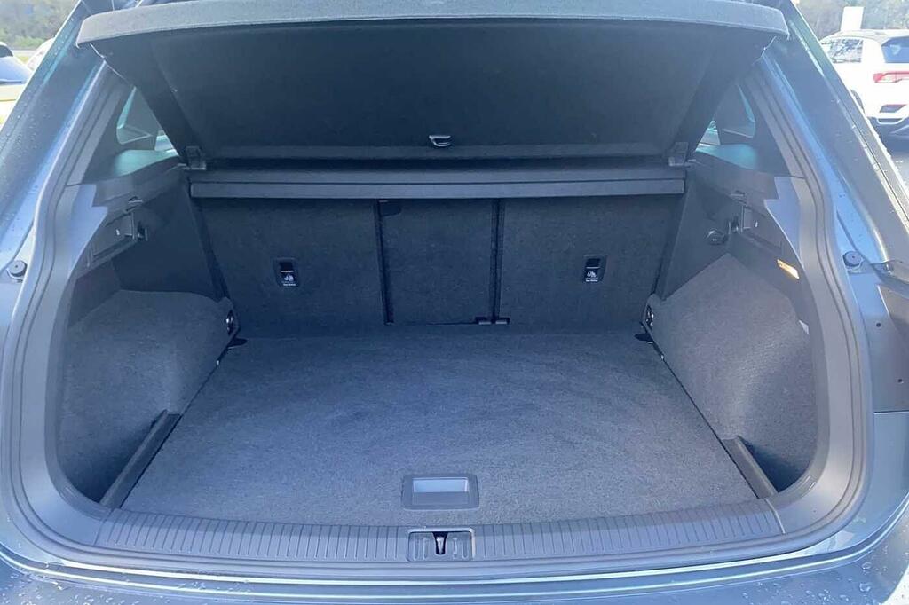 Volkswagen Tiguan 1.5 Tsi Evo Match Suv Dsg 150 Ps Silver #9