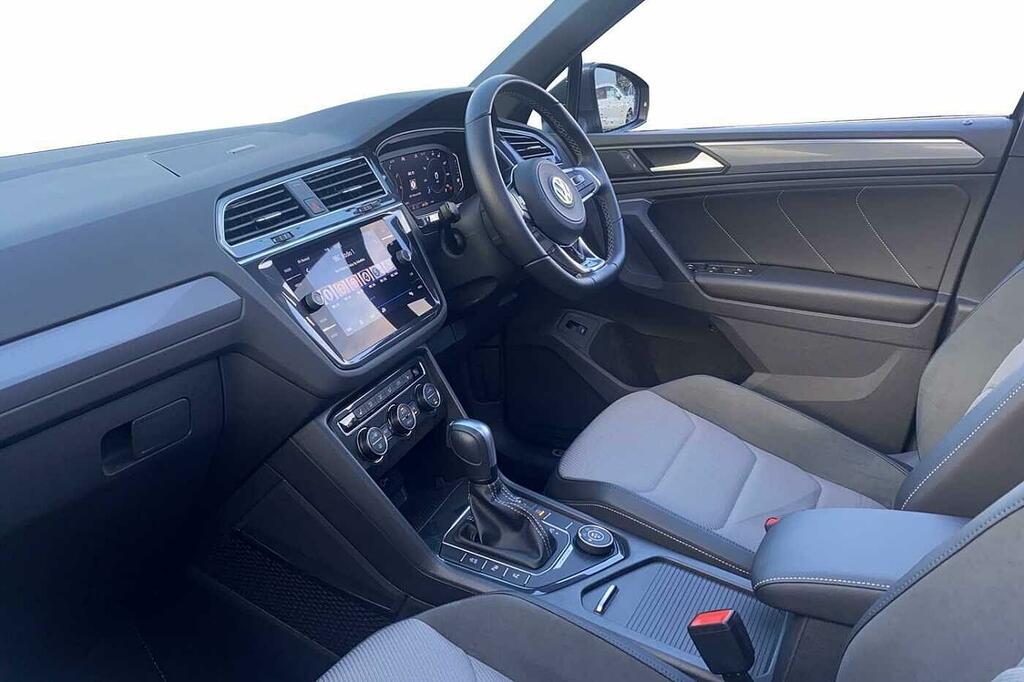 Volkswagen Tiguan 2.0 Tsi 190 4Motion R-line Tech Dsg Grey #2