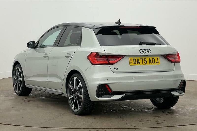 Audi A1 35 Tfsi Black Edition S Tronic Silver #2