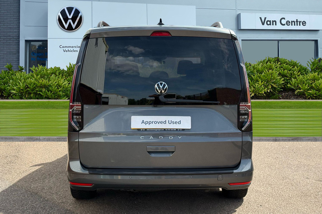 Volkswagen Caddy Maxi Life 2.0 Tdi 122Ps Life 7 Seats-5dr Dsg Grey #4