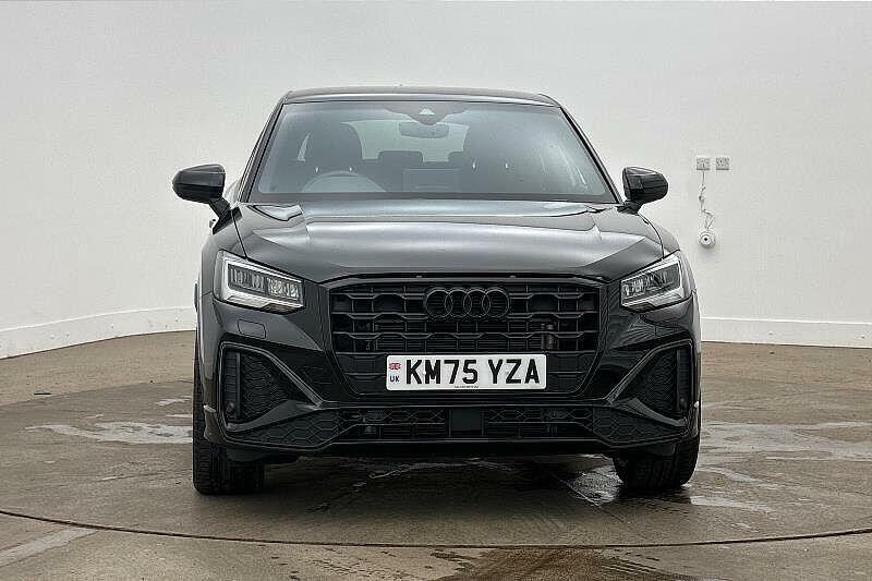 Audi Q2 35 Tfsi Black Edition S Tronic Black #6