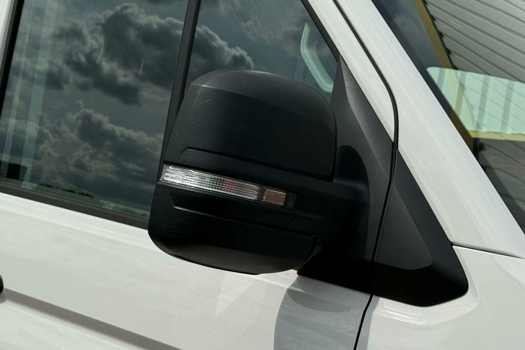 Volkswagen Crafter 2.0 Tdi 140Ps Commerce Business High Roof-2025-del White #25