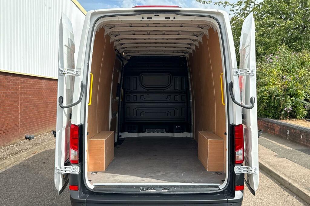 Volkswagen Crafter 2.0 Tdi 140Ps Commerce Business High Roof-2025-del White #9