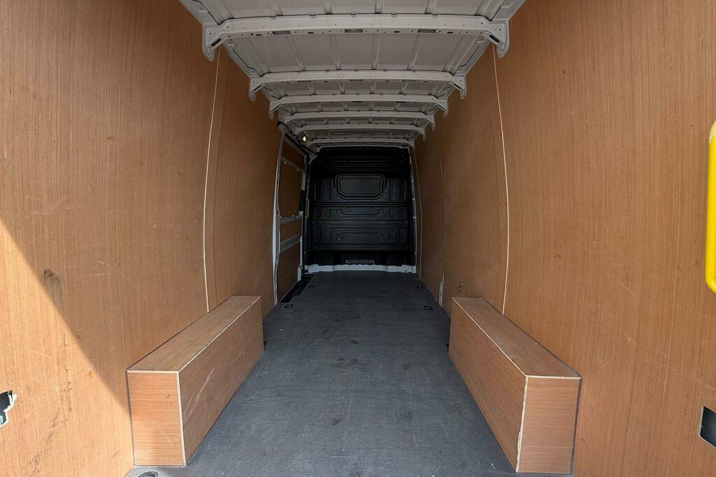 Volkswagen Crafter 2.0 Tdi 140Ps Commerce Business High Roof-2025-del White #42