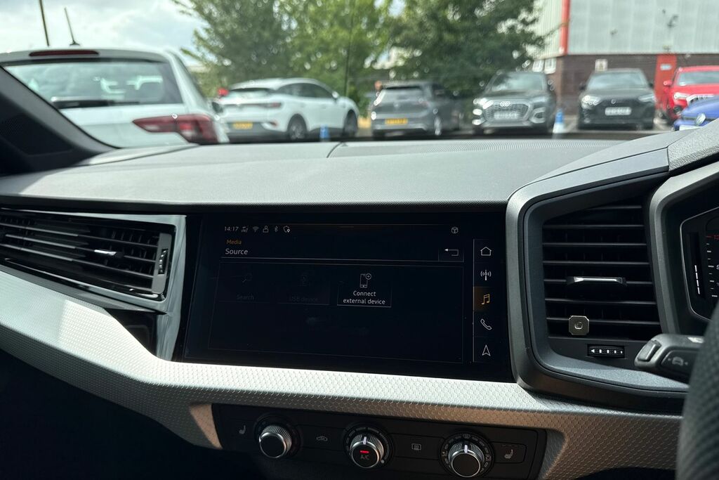 Audi A1 1.0 Tfsi 25 Sport Sportback S Tronic Euro 6 5-Door Blue #38
