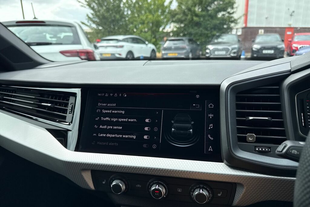 Audi A1 1.0 Tfsi 25 Sport Sportback S Tronic Euro 6 5-Door Blue #42
