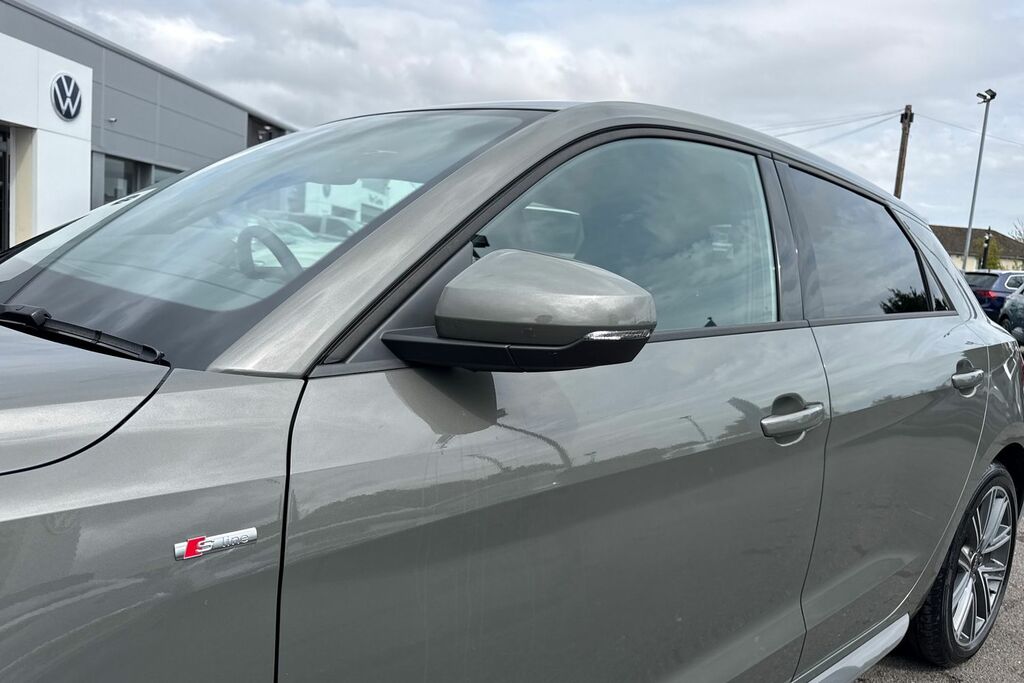 Audi A1 1.0 Tfsi 25 Sport Sportback S Tronic Euro 6 5-Door Blue #25