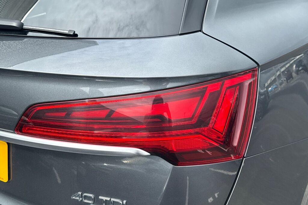 Audi Q5 2.0 Tfsie 50 Sport S Tronic Quattro Euro 6 Ss 5 Black #7