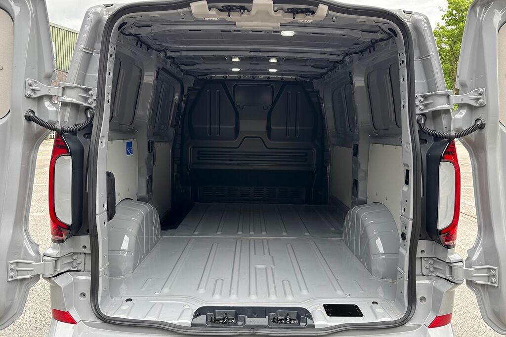 Volkswagen E-Transporter Volkswagen Transporter T32 Swb 160Kw 65Kw Grey #6