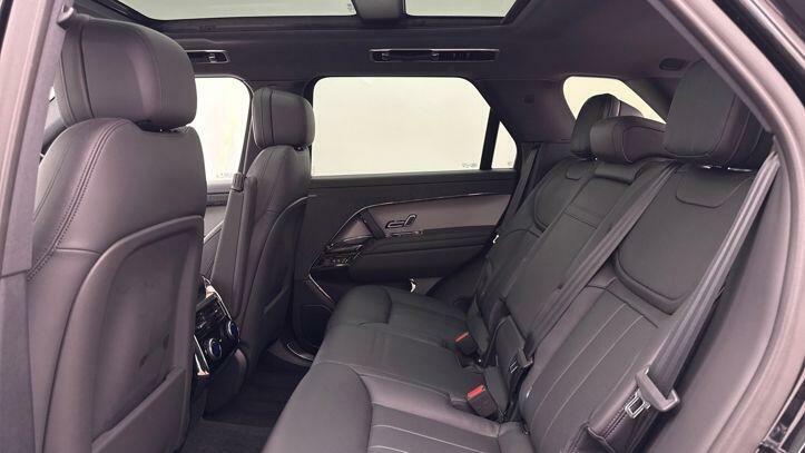 Land Rover Range Rover Sport 3.0 P460e Dynamic Se Black #4