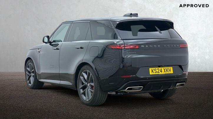 Land Rover Range Rover Sport 3.0 P460e Dynamic Se Black #2