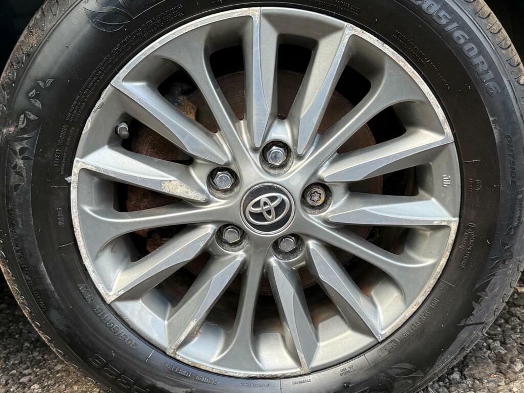 Toyota Verso Verso Icon Tss Valvematic Red #40