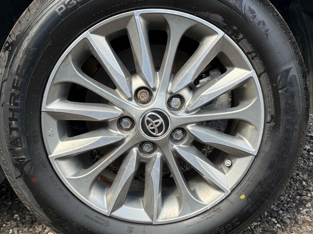 Toyota Verso Verso Icon Tss Valvematic Red #41