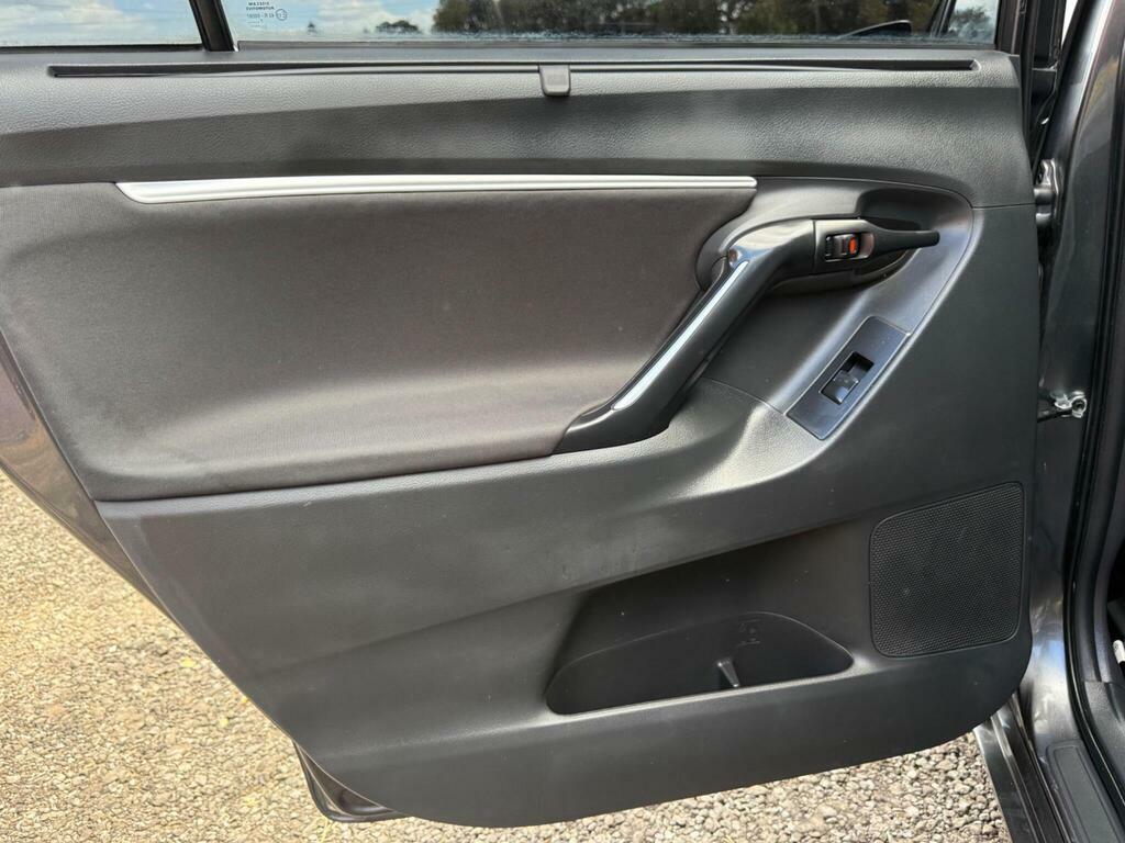 Toyota Verso Verso Icon Tss Valvematic Red #36