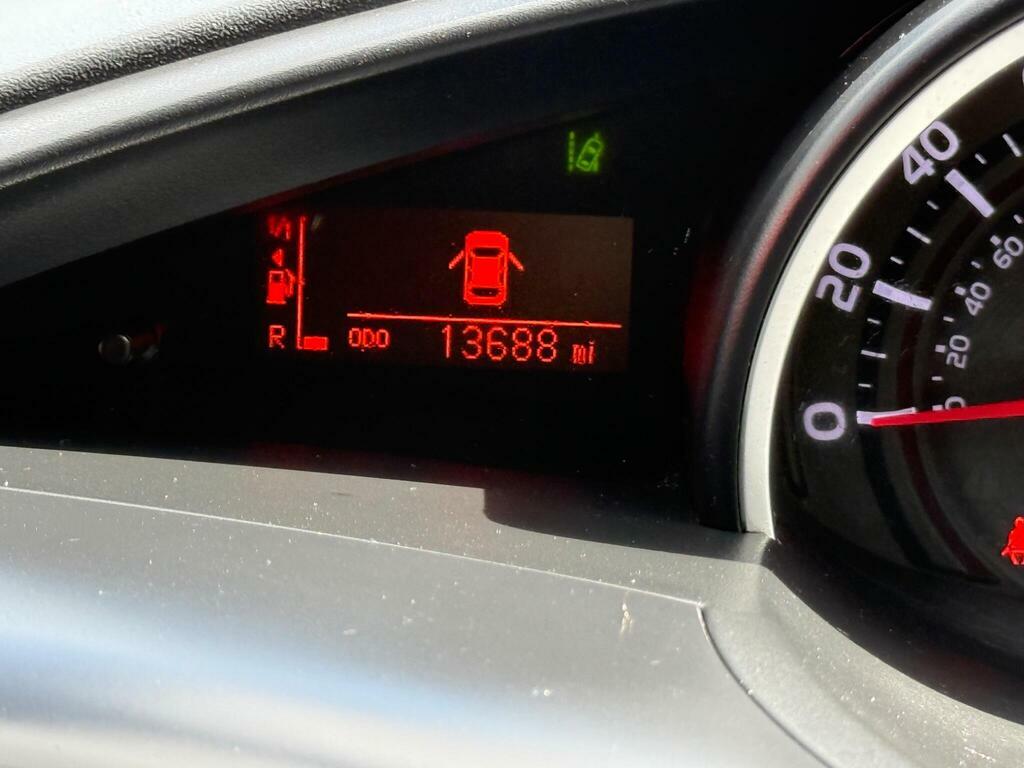 Toyota Verso Verso Icon Tss Valvematic Red #45