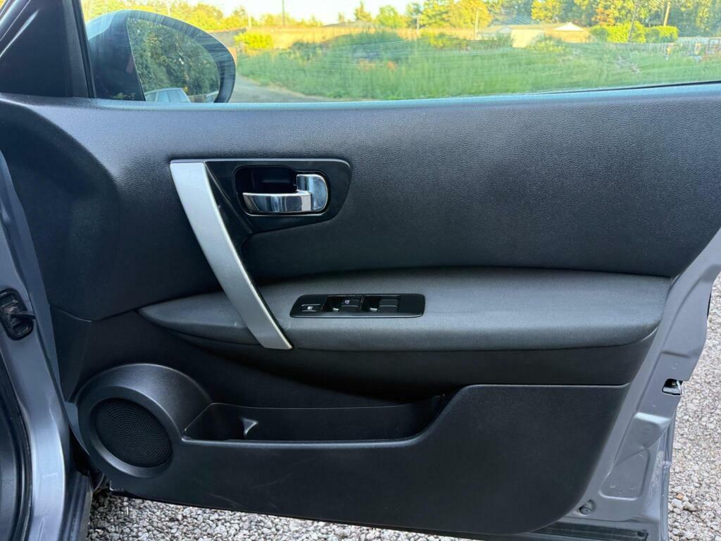 Nissan Qashqai 1.6 117 N-tec Black #26
