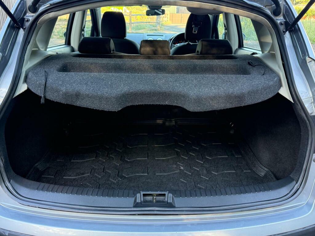 Nissan Qashqai 1.6 117 N-tec Black #39