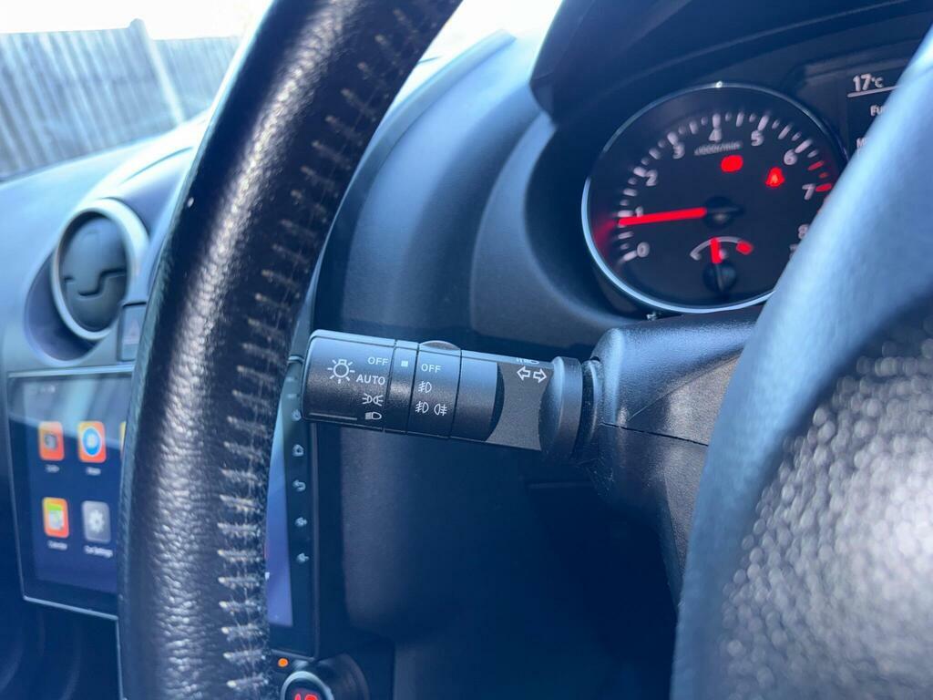 Nissan Qashqai 1.6 117 N-tec Black #21