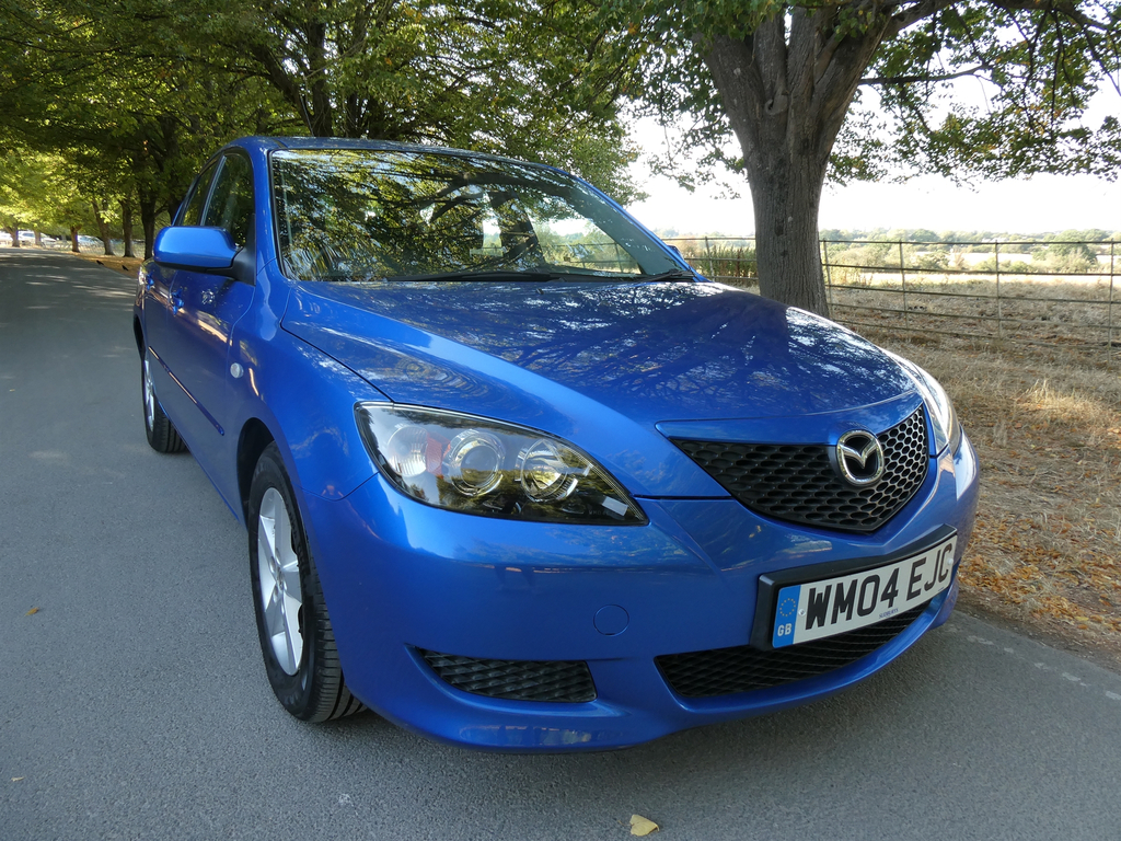 Mazda 3 Hatchback Blue #1