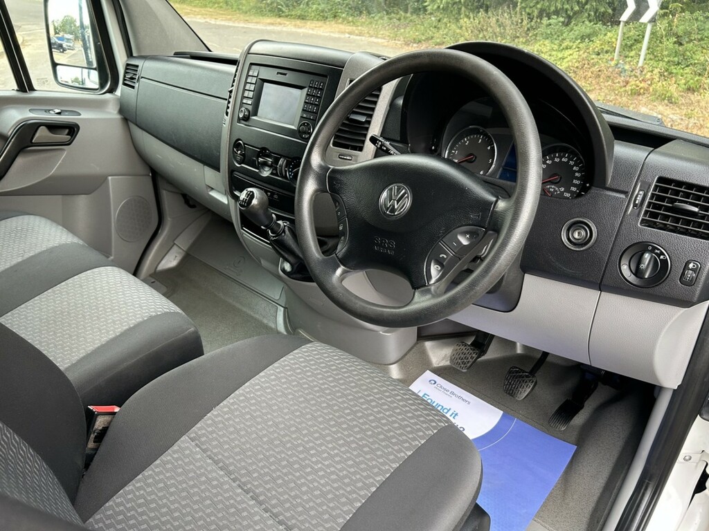 Volkswagen Crafter Crafter Cr35 Lwb Fwd White #17