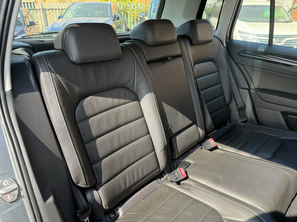 Volkswagen Golf SV 1.6 Tdi 110 Se Silver #26