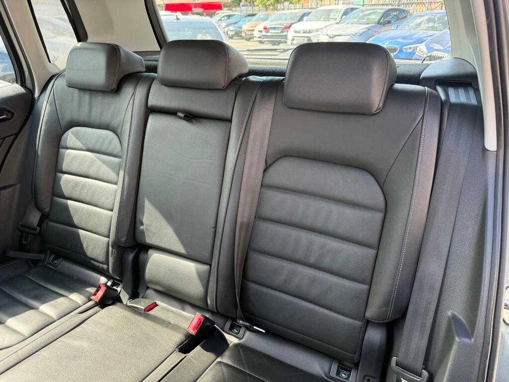 Volkswagen Golf SV 1.6 Tdi 110 Se Silver #29