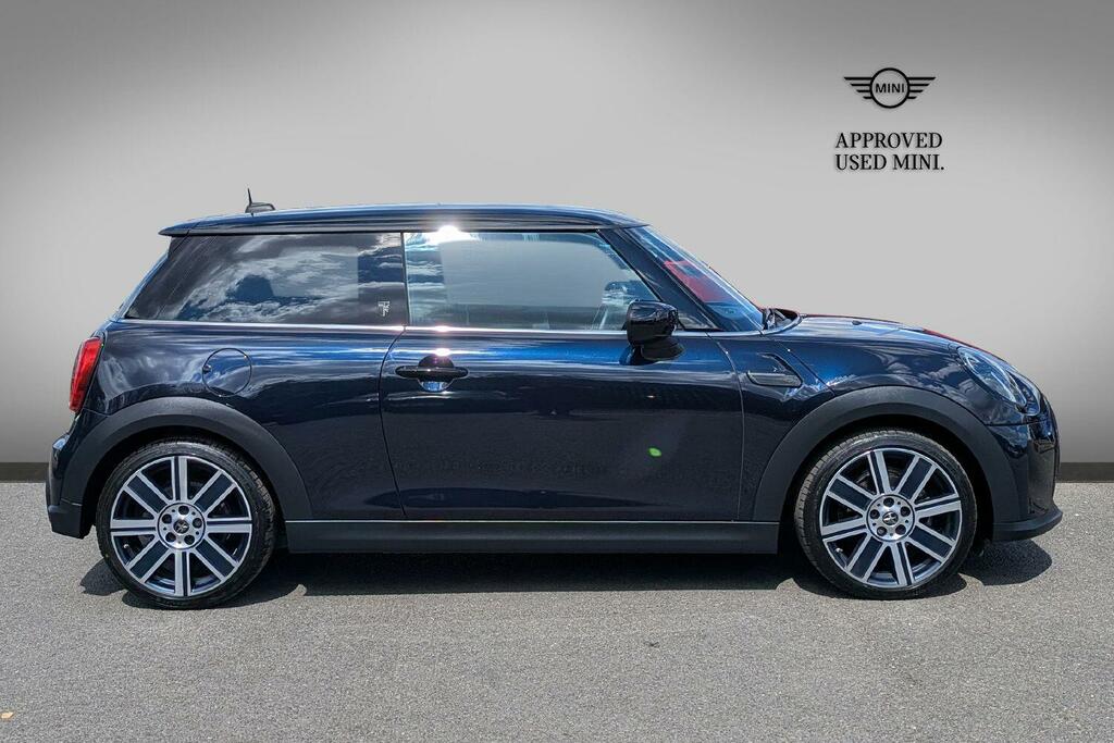 Mini Hatch 3-Door Hatch Cooper Exclusive AJ73KNH Black #3