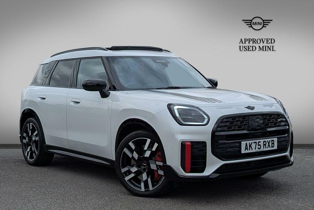 Mini Countryman 2.0 S Sport All4 Black #1